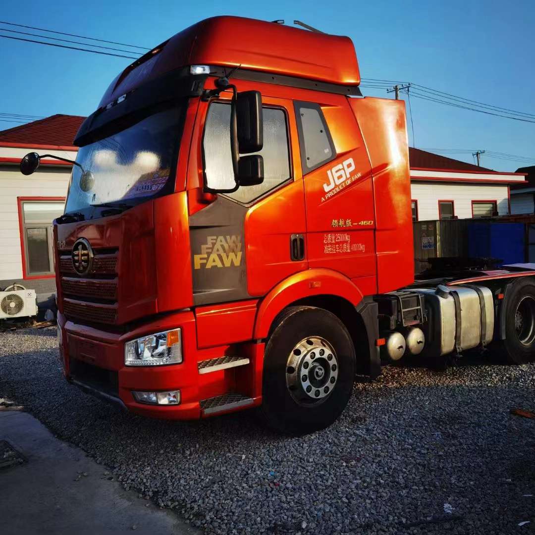 18年國(guó)五二手牽引車(chē)