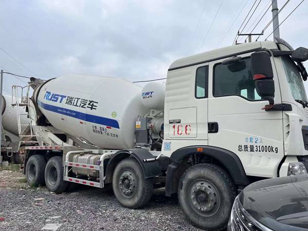 二手豪沃?jǐn)嚢柢?chē)大12方